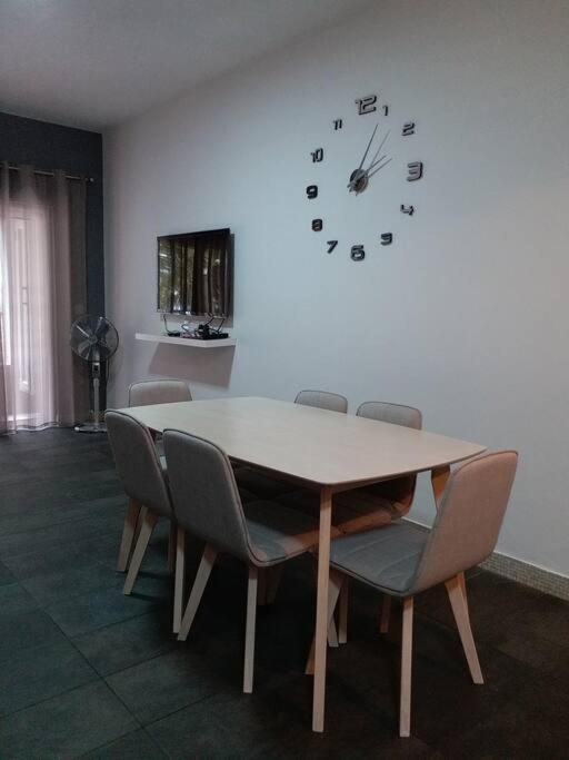 Beachfront Apartment Flic-en-Flacq Extérieur photo